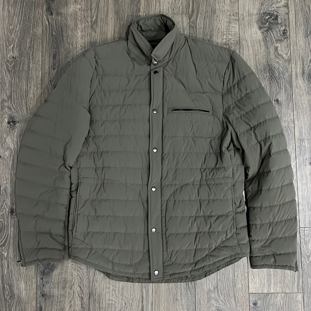 Vince Olive green quilted down jacket